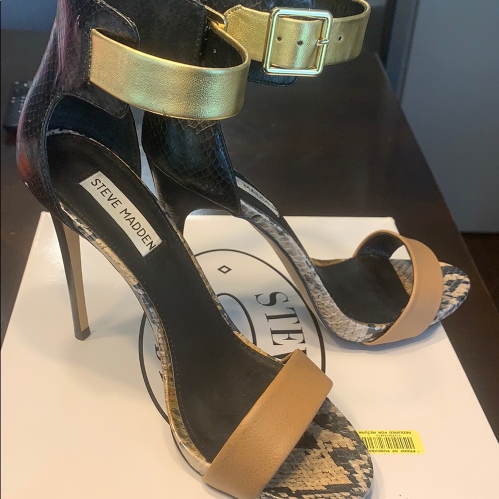 Steve Madden Marlenee Pumps